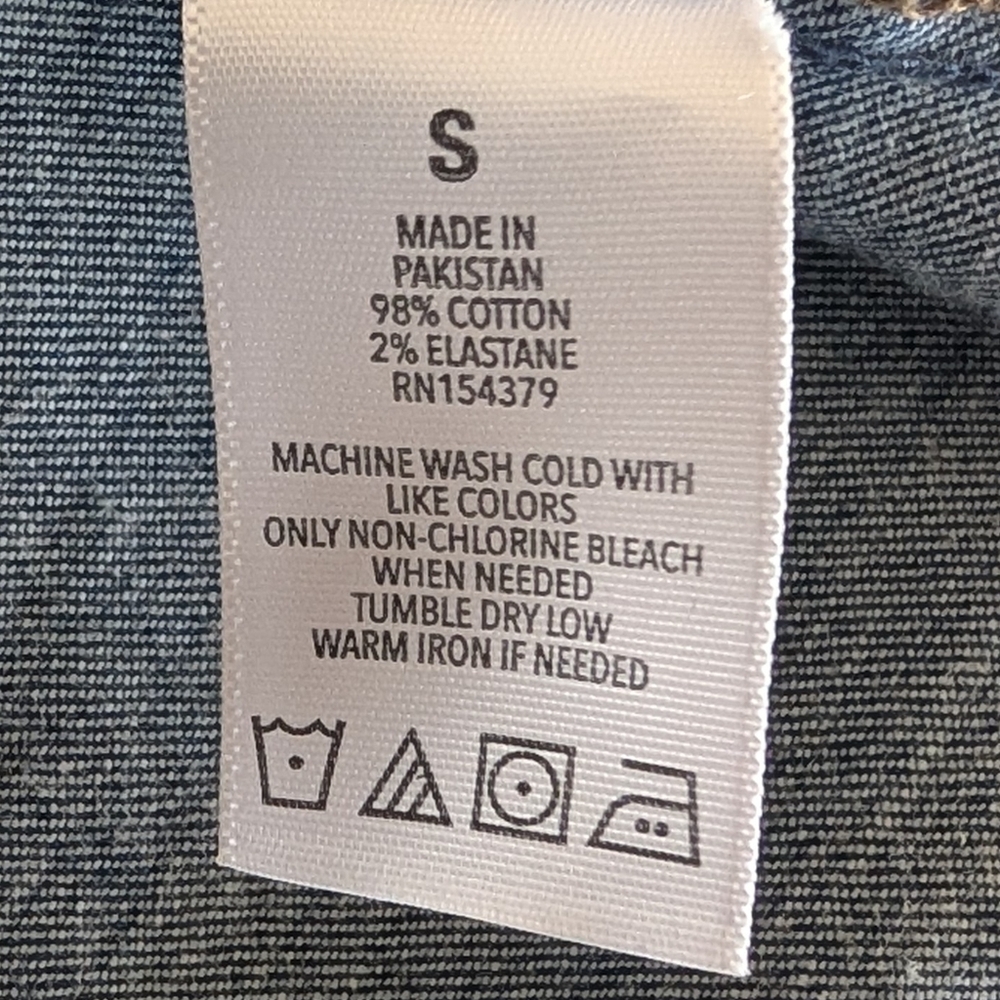 Aeropostale Womens Size S Denim Jean Jacket Blue Distressed - Picture 4 of 6